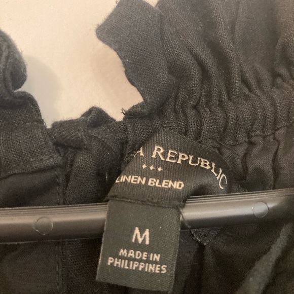 Medium Banana Republic dress, waist tie, flowy skirt, calf length - Picture 4 of 4